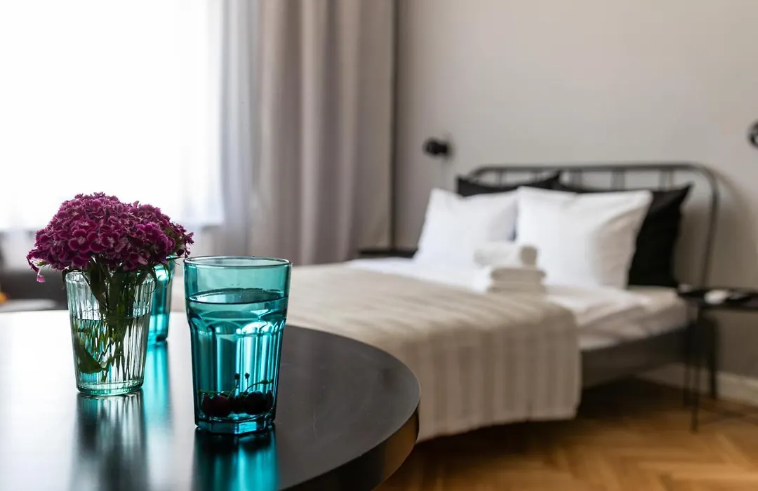 Barbacan Suites - Old Town Apartments - By Upstairs-1